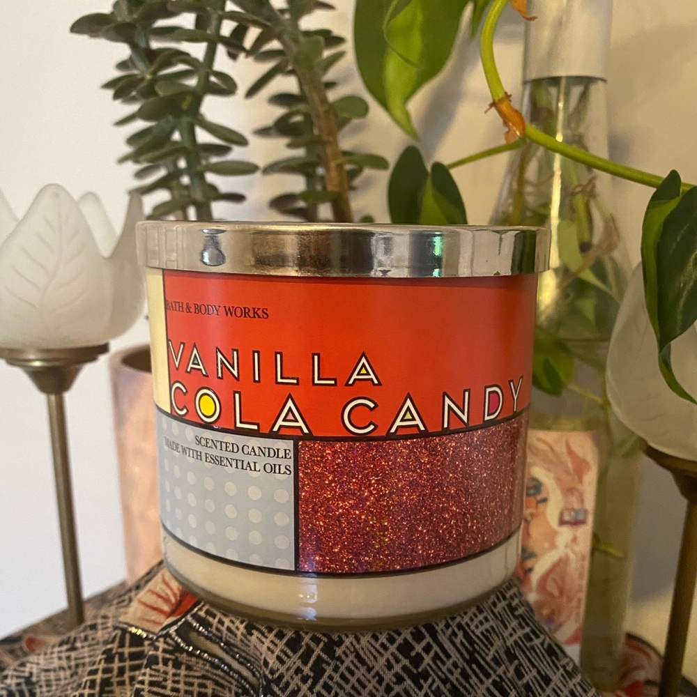 New Vanilla Cola Candy B&BW 3 Wick Candle
